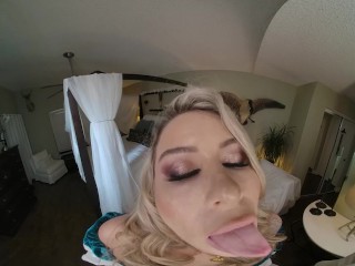 Beautiful princess Summer Vixen fucking a big cock